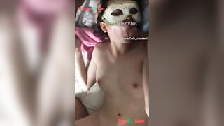 Cá cược bóng đá thua, E học sinh banh lồn cho thg bạn lút cán