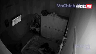 Hack Camera Loạn luân bố chồng chịch con dâu dâm đãng khi chồng đi vắng (Bản Full) 2