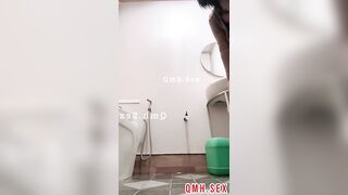 Siêu Phẩm] Em gái ngây thơ show lần đầu liên tục gào lên gọi chị cầu cứu vì không biế