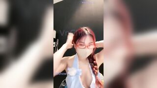 MMlive gachich (Eria2004) dâm đãng show lồn vú xong đi gạ chịch anh bảo vệ cặc bự cực