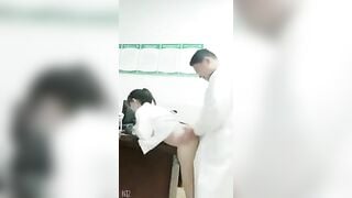 Y tá với Bác Sĩ Trưởng djt nhau trước mặt bệnh nhân hôn mê bị phát hiện