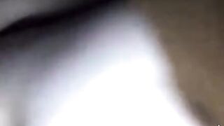 Mượn điện thoại chị dâu thì vô tình thấy video này