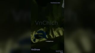(Eria2004) nứng lồn không mặc đồ lót đi lang thang gạ chịch được anh Be