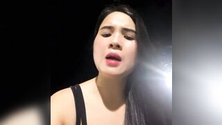 Chị mb vú to lưỡi dài đi tập thể dục gạ trai kiếm tiền