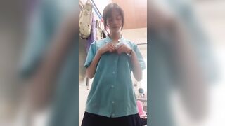 Em Thiên Thần Với Cái Lồn cực non