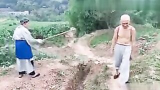 Ông Lão 70 Tuổi Được Em Gái Cho Bú Lồn Và Chịch