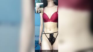Gấu Xinh tươi chát sex thủ dâm bị thg nyc tung clip lên mạng