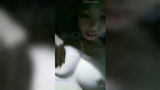 Hot girl Bắc Ninh sáng là tiktoker tối về móc lồn showcam kiếm thêm tiền ăn chơi