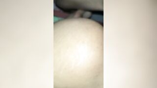 Lồn em đau không dám địt mạnh
