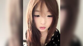 Em loli lồn múp vú to hàng non dâm đãng