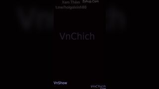E học sinh non tơ bị thầy giáo húp có thai mối tình ko công khai