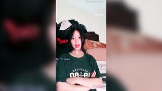 học sinh giờ vú con nào cũng to nhưng lồn thì nát đ chịu được chắc do móc nhiều quá