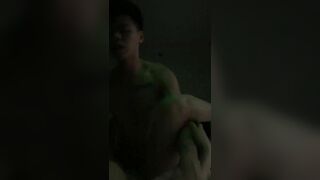 Vào mà xem cái nết anh máy dập lúc ảnh bắn nè.  Nhìn mặt ảnh thôi đủ ra rùi á 🤭