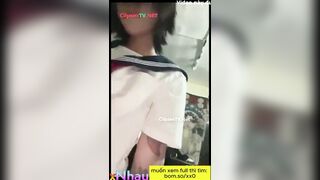 Đang sex sục cu thì bị con bạn thân phát hiện đè ra djt sướng vãi