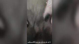 Không địt đâu, rút ra em chịu hết nổi rồi