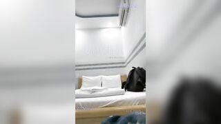 Full 1 tiếng Eira 2004 đi uống cafe ko mặc quần lót thủ dâm đái ra sàn