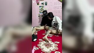 Thương thg e lén sục cu thủ dâm, Chị MB cho djt lút cán sướng vl