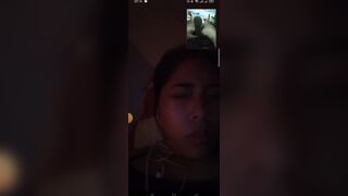 Dụ được em tuyền vợ thằng bạn thân chat sex rùi đi đụ lun