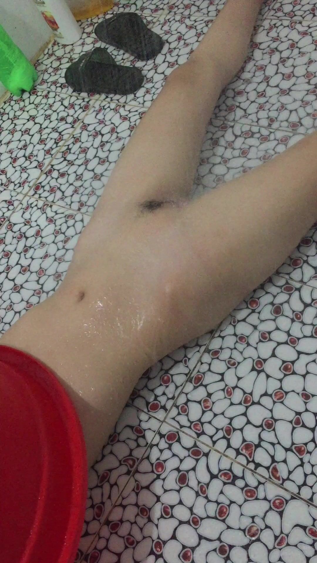 Nữ sinh tự sướng 002