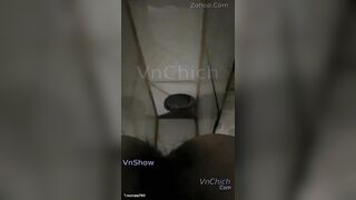 31,38Em gái sinh viên khoe cái bím mọc lông rậm rạp kiếm trai về chịch vì nứng