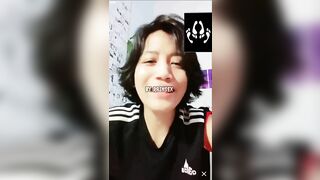 Teen tóc ngắn show hàng thủ dâm - Link full dưới