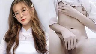 Clip Hot Sinh Viên Thiếu Tiền Mua Sắm Xài Vốn Sẵn Có