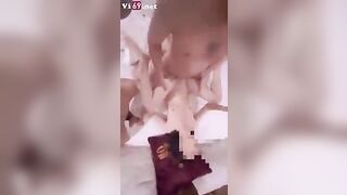E lớp trưởng bạo vc, Cho 2 thg báo của lò djt tập thể khẩu dám sướng vl