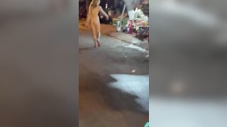 Cô gái tây hót nhất đêm nay