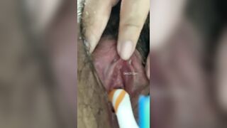 Clip Sex Bùi Gia Tuyền Ngắm Lồn Em Cực Gần Đã Mắt 2