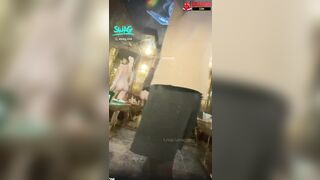 Thác loạn phòng vip Karaoke tay vịn ở VN -  đi Karaoke là phụ địt nhau mới là chính