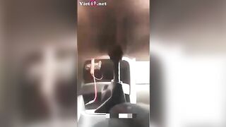 Vãi thật em đụ cả cần số xe ô tô