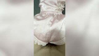 Mông chị chơi đã quá sao chồng chị không chơi