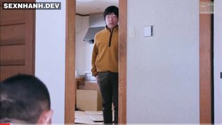 Ông chồng thích nhìn vợ bị anh hàng xóm địt phần 1