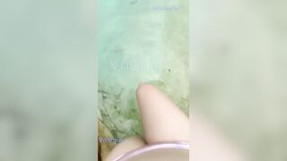 Em idol MMlive sanzai2 bú cặc public show chịch với người lạ tại bờ suối
