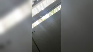 Public cùng em ny sau khi tắm biển dắt ny vào wc công cộng làm nhanh 1 nháy doggy từ