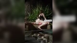 E gái nghiện Public nửa đêm ra hồ bơi djt nhau bị bảo vệ phát hiện mặc kệ