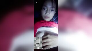 Chat sex cùng em học sinh còn quá non quá trẻ