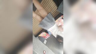 [ 23 ] | Quay lén cặp đùi cực phẩm của em gái chubby trong tiệm gà Jollibee | #1