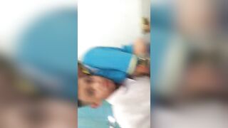 Học sinh *** ₫ụ nhau trong trường