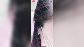e gái mưa thủ dâm
