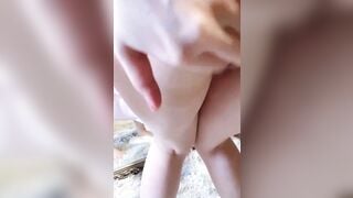 Em học sinh vú to lồn múp chubby dễ thương khoe hàng thủ dâm hàng ngon