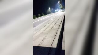Cô gái khoe lồn trước mặt người lạ 8