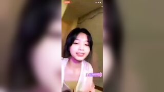 tiktoker pô live lộ ti