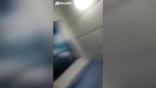 Xuất tinh vào mồm e học sinh ko cho e nhổ Mà quay tiktok ms sợ
