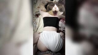 Lặng ngụp mấy nay giờ lên tiếp ENY tuổi Sinh Viên cho các đồng râm thẩm