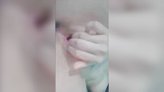 nứng lồn móc lồn siu múp