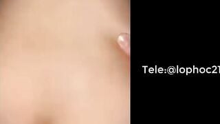 E HS LOP8 ngủ vs mẹ nửa đêm lén móc lồn gửi người yêu xong djt nhau