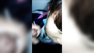Thầy giáo sục cặc bắn tinh lên má học sinh của mình vì bé k có tiền đóng học