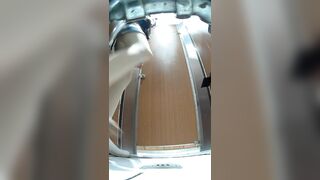 TOILET VOYEUR