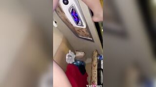 Bắt e Teen L0P 12 banh lồn móc trên Xe giường nằm r djt nhau